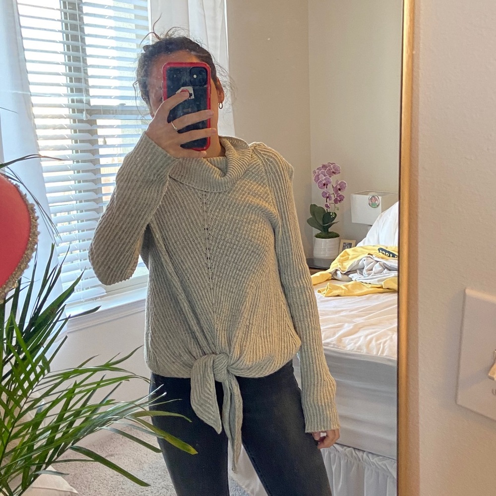 Gray Sweaters! - image 1